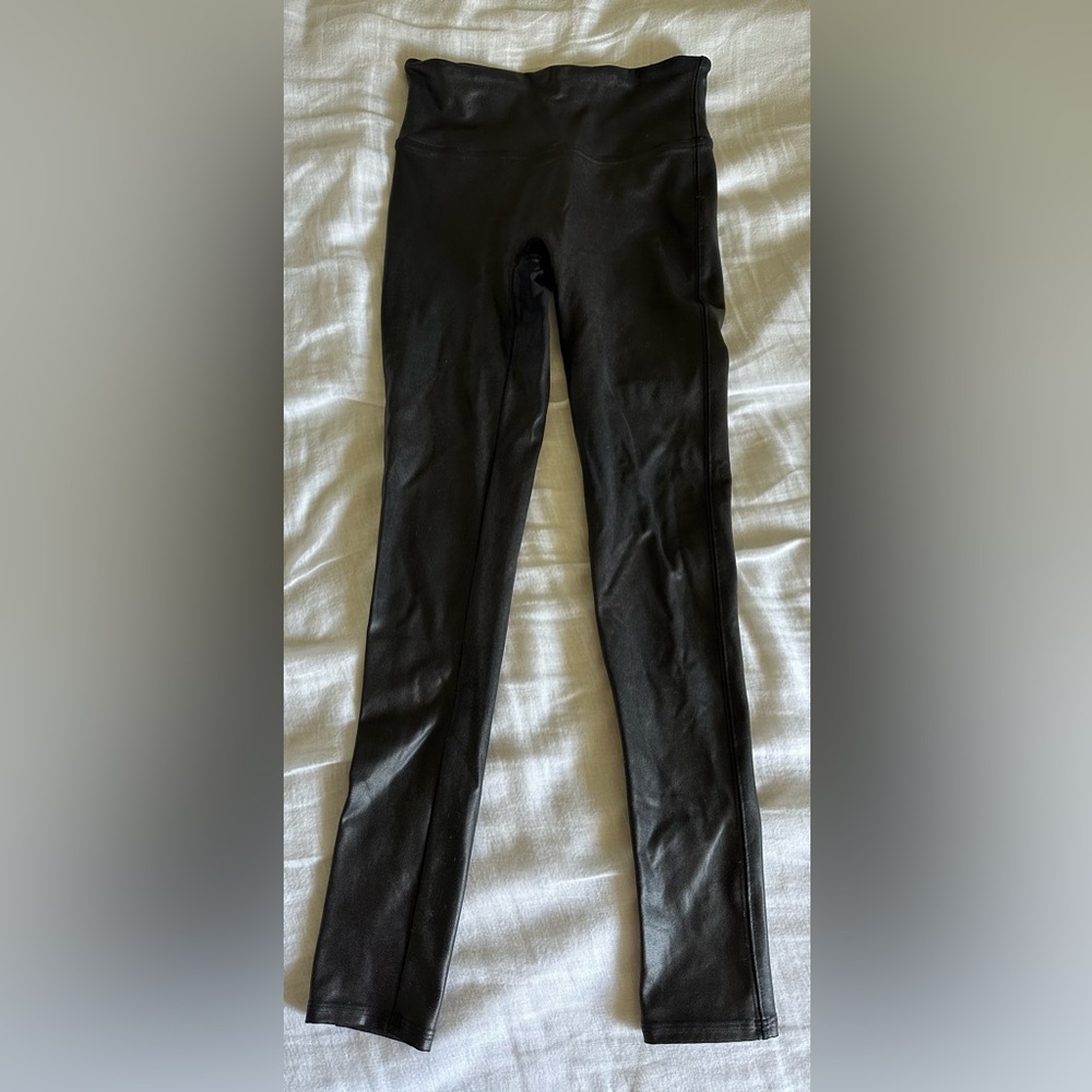 Black Spanx shiny High-Waisted Leggings size 6